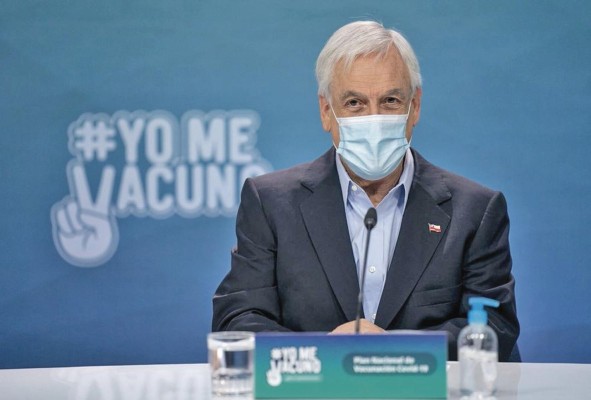 Sebastián Piñera, presidente de Chile, pidió retrasar la votación para la nueva Constitución. Sebastián Piñera, presidente de Chile, pidió retrasar la votación para la nueva Constitución.