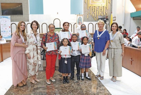 Este concurso promueve la devoción a la Santísima Virgen, en su advocación de nuestra señora de Guadalupe, a través de diversas manifestaciones de expresión artística. Este concurso promueve la devoción a la Santísima Virgen, en su advocación de nuestra señora de Guadalupe, a través de diversas manifestaciones de expresión artística.