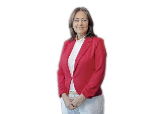 Lucía Meza: 'Tenemos problemas estructurales urgentes que resolver en la región' Lucía Meza: 'Tenemos problemas estructurales urgentes que resolver en la región'