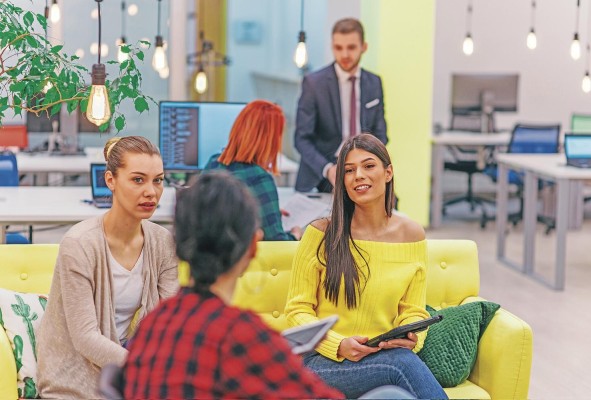 El balance entre la vida y el trabajo puede evitar enfermedades como la depresión o la ansiedad. El balance entre la vida y el trabajo puede evitar enfermedades como la depresión o la ansiedad.