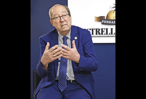 Juan Planells. Juan Planells.