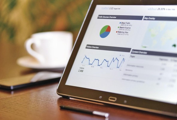 Con las finanzas abiertas, los consumidores dan su consentimiento para que sus datos transaccionales se compartan entre las instituciones financieras. Con las finanzas abiertas, los consumidores dan su consentimiento para que sus datos transaccionales se compartan entre las instituciones financieras.
