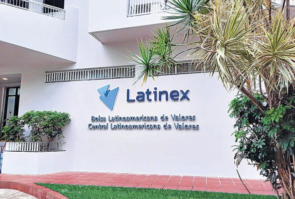 Imagen de la fachada de la Bolsa Latinoamericana de Valores, S.A. (Latinex, antes Bolsa de Valores de Panamá). Imagen de la fachada de la Bolsa Latinoamericana de Valores, S.A. (Latinex, antes Bolsa de Valores de Panamá).