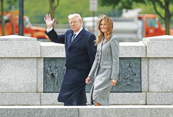 Donald Trump, presidente de Estados Unidos, junto a la primera dama Melania Trump. Donald Trump, presidente de Estados Unidos, junto a la primera dama Melania Trump.