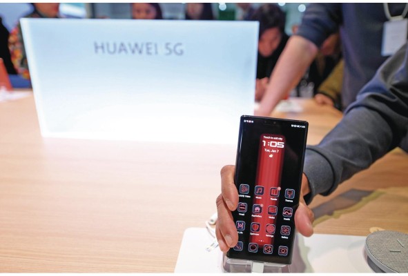 Teléfono inteligente de conectividad 5G Huawei. Teléfono inteligente de conectividad 5G Huawei.