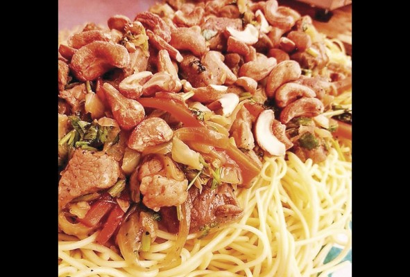 Chow mein vietnamita Chow mein vietnamita