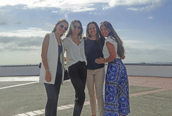 Ana Isabel, Jimena, Allison y Valeria Ana Isabel, Jimena, Allison y Valeria