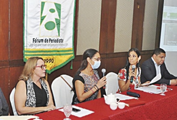 Alejandra Araúz, presidenta del Fórum de Periodistas Alejandra Araúz, presidenta del Fórum de Periodistas