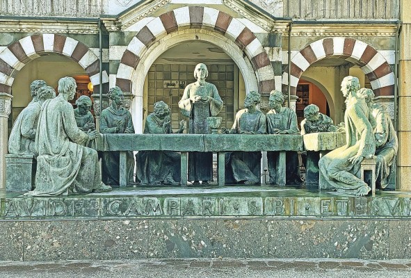 Representación de 'La última cena' en el Cementerio Monumental Representación de 'La última cena' en el Cementerio Monumental