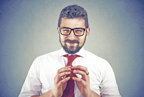 La historia de la humanidad está llena de mentirosos hábiles y experimentados. La historia de la humanidad está llena de mentirosos hábiles y experimentados.