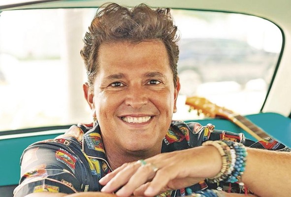 Carlos Vives, en una fotografía promocional de su gira 'Después de todo Vives'. Carlos Vives, en una fotografía promocional de su gira 'Después de todo Vives'.