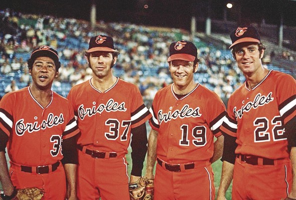 En la campaña de 1971 los Orioles ganaron 101 partidos. En la campaña de 1971 los Orioles ganaron 101 partidos.