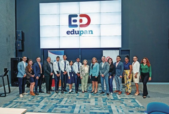 El evento promete impulsar el ambiente educativo de Panamá en cuanto a innovación, desarrollo e igualdad. El evento promete impulsar el ambiente educativo de Panamá en cuanto a innovación, desarrollo e igualdad.