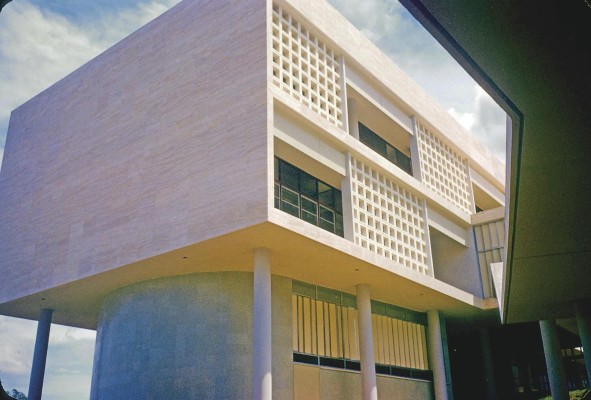 Anexo a la Facultad de Ciencias de la Universidad de Panamá Anexo a la Facultad de Ciencias de la Universidad de Panamá
