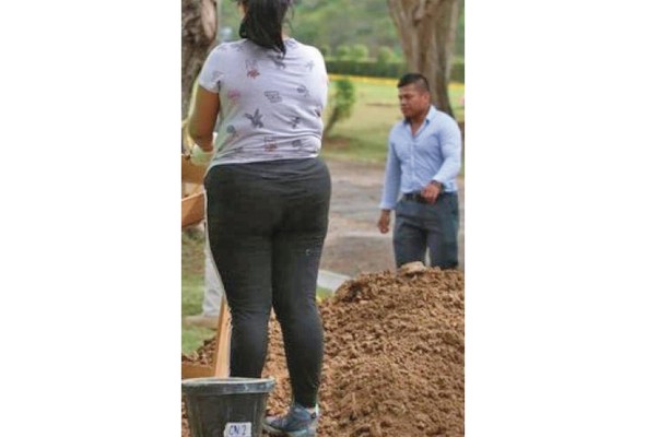 Las exhumaciones iniciaron el 20 de enero. Las exhumaciones iniciaron el 20 de enero.