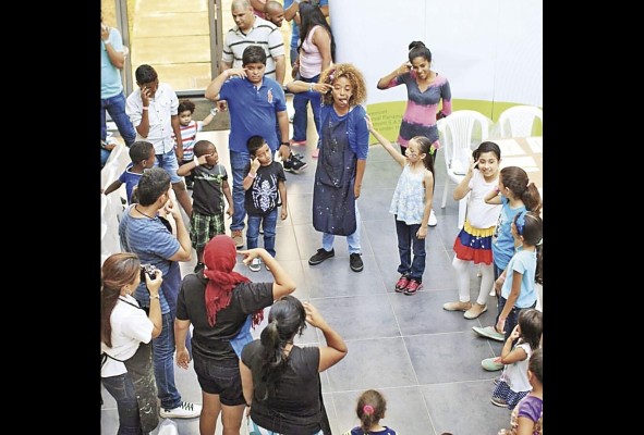 El yoga es ideal para los niños con capacidades especiales El yoga es ideal para los niños con capacidades especiales