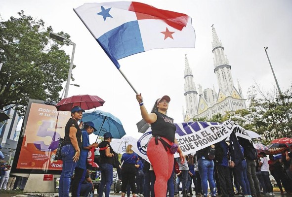 Las protestas en contra del contrato se dieron en distintas zonas del país. Las protestas en contra del contrato se dieron en distintas zonas del país.