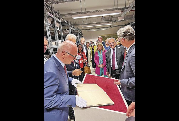 Visita a los Archivos Otomanos en Estambul Visita a los Archivos Otomanos en Estambul