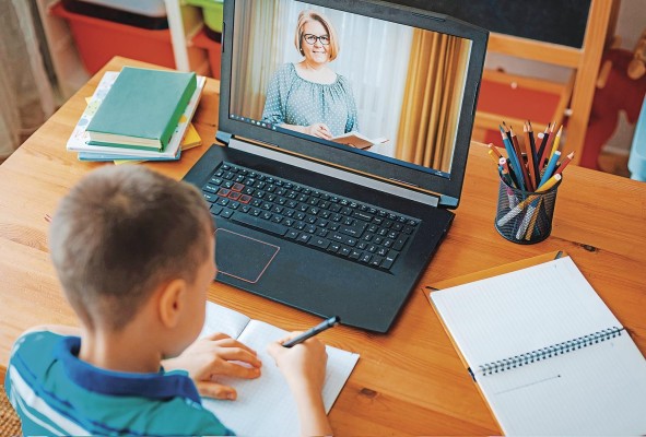 Las expectativas del profesor influyen directamente en la motivación del alumnado. Las expectativas del profesor influyen directamente en la motivación del alumnado.