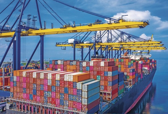 Los expertos consideran que la eficiencia de la infraestructura portuaria es un factor clave para la competitividad general de los puertos y los costos del comercio internacional. Los expertos consideran que la eficiencia de la infraestructura portuaria es un factor clave para la competitividad general de los puertos y los costos del comercio internacional.