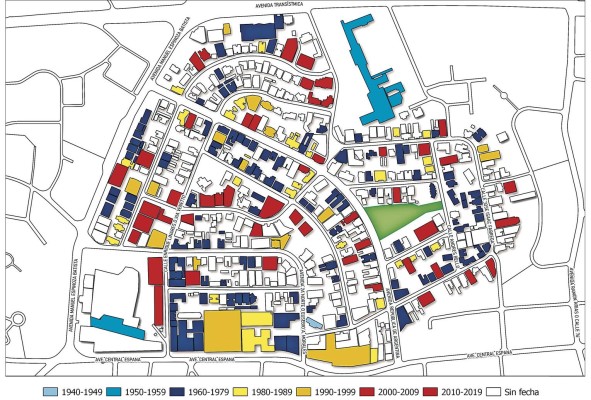En este mapa se muestra la evolución en la construcción de los edificios de dos o más pisos en el barrio de El Cangrejo. Se puede observar en el mismo, como este barrio fue construido mayormente en las décadas de 1960 y 1970. En este mapa se muestra la evolución en la construcción de los edificios de dos o más pisos en el barrio de El Cangrejo. Se puede observar en el mismo, como este barrio fue construido mayormente en las décadas de 1960 y 1970.