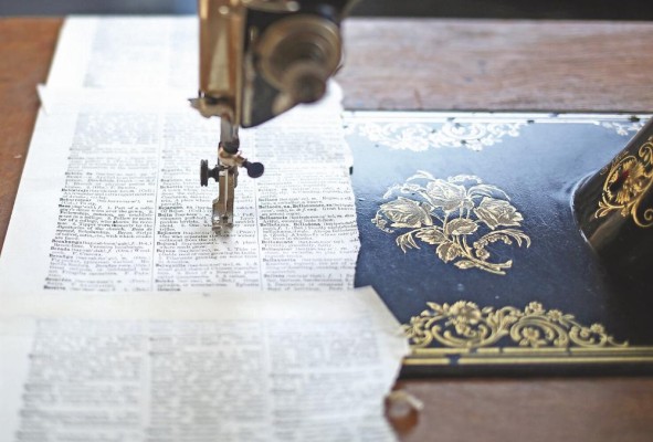 Una máquina de coser palabras en 'Experiencia Ítaca'. Una máquina de coser palabras en 'Experiencia Ítaca'.