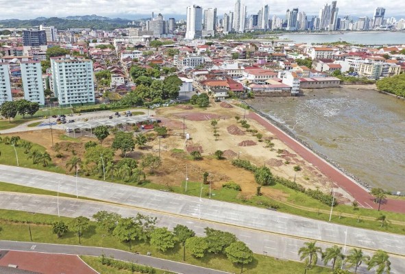 En Barraza, El Chorrillo, el Centro de Movilidad Urbana Puerta Sur ya está en fase de demolición de las estructuras actuales para la ubicación de las nuevas instalaciones En Barraza, El Chorrillo, el Centro de Movilidad Urbana Puerta Sur ya está en fase de demolición de las estructuras actuales para la ubicación de las nuevas instalaciones