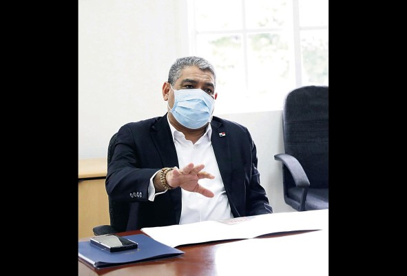 El ministro de Salud, Luis Francisco Sucre. El ministro de Salud, Luis Francisco Sucre.