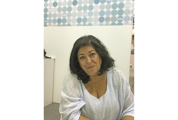 Almudena Grandes es una de las más importantes novelistas españolas de nuestros tiempos. Almudena Grandes es una de las más importantes novelistas españolas de nuestros tiempos.