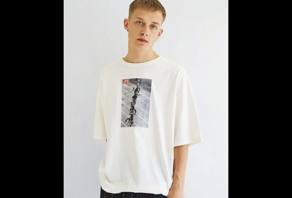 Camisas XXL son otras de las piezas en voga. Camisas XXL son otras de las piezas en voga.