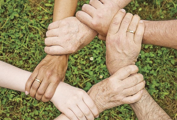 La confianza, primero nace en nuestra propia coherencia interna y en nuestros valores. La confianza, primero nace en nuestra propia coherencia interna y en nuestros valores.