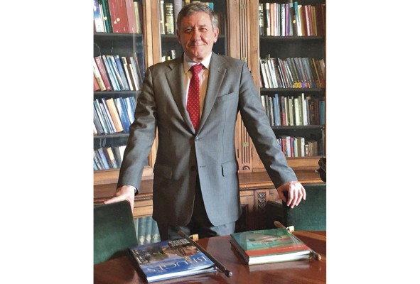 El doctor Martín Nicolás Zilic Hrepic. El doctor Martín Nicolás Zilic Hrepic.