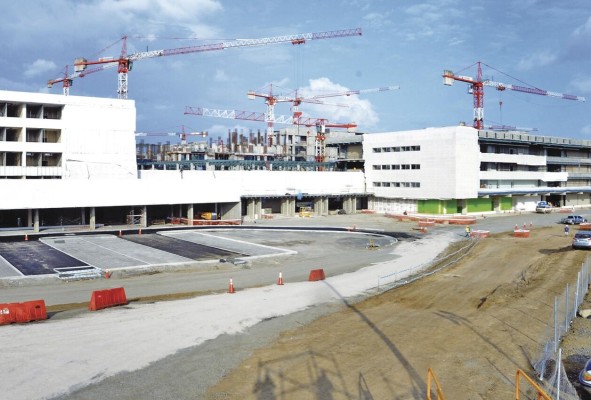 La Ciudad de la Salud tiene un 65% de avance a pesar de que se concibió sin un los documentos básicos para este tipo de proyectos La Ciudad de la Salud tiene un 65% de avance a pesar de que se concibió sin un los documentos básicos para este tipo de proyectos