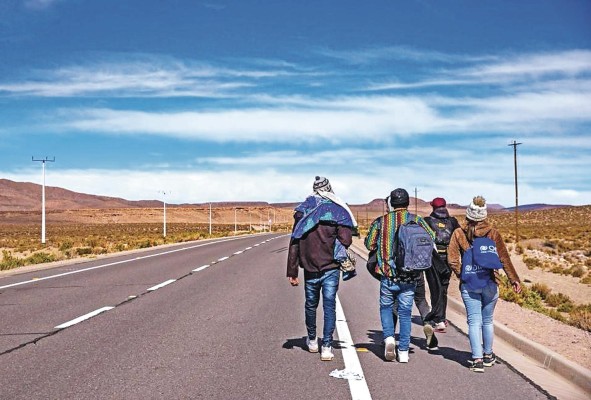 El delito y la migración pueden existir en el mismo espacio, sin embargo, algunos los mezclan. El delito y la migración pueden existir en el mismo espacio, sin embargo, algunos los mezclan.
