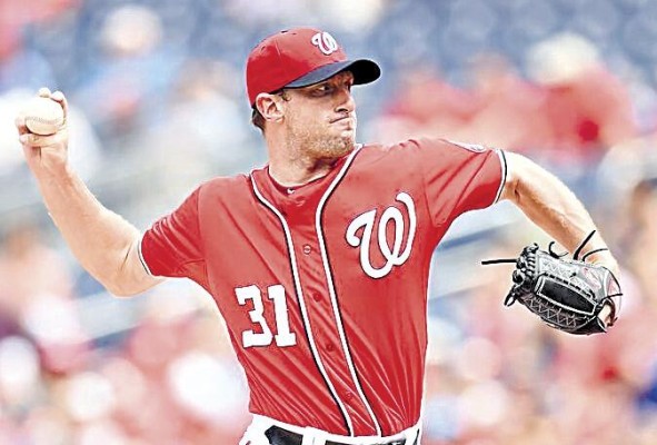 Ray es un fuerte aspirante a ganar el Cy de la Americana. Ray es un fuerte aspirante a ganar el Cy de la Americana.