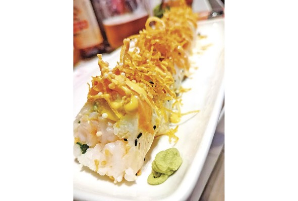 Nikkei Roll, con toque acevichado. Nikkei Roll, con toque acevichado.