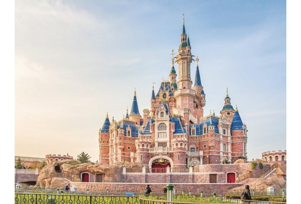 Disney cerró los parques de Shanghái, Hong Kong, Tokio, París, Califronia y Florida. Disney cerró los parques de Shanghái, Hong Kong, Tokio, París, Califronia y Florida.