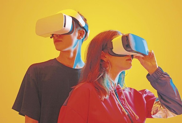 El rubro de los videojuegos abarca el desarrollo de nuevas tecnologías. El rubro de los videojuegos abarca el desarrollo de nuevas tecnologías.
