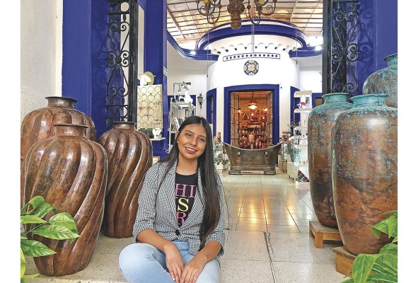 Fernanda González es autora de tres libros. Fernanda González es autora de tres libros.