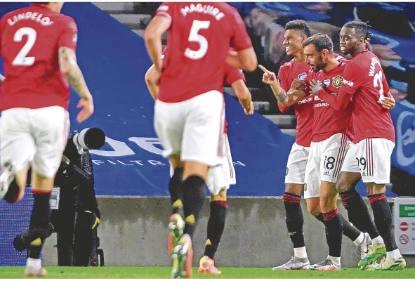 Bruno Fernandes ilusiona al United y deshace al Brighton. Bruno Fernandes ilusiona al United y deshace al Brighton.