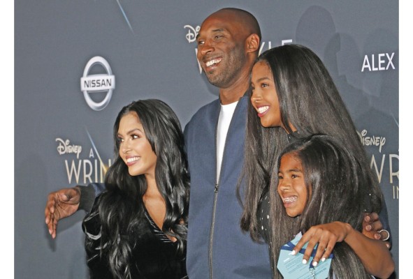 El jugador estaba casado con Vanessa Laine desde 2001, con quien tuvo cuatro hijas. El jugador estaba casado con Vanessa Laine desde 2001, con quien tuvo cuatro hijas.