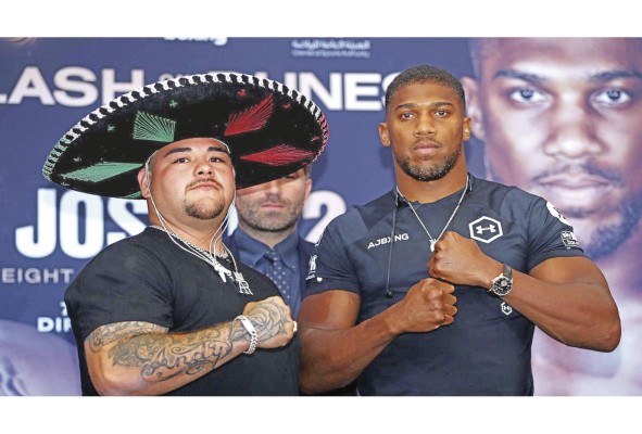 En junio, Andy Ruiz Jr. consiguió proclamarse campeón de los pesos pesados tras vencer sorpresivamente a Anthony Joshua. En junio, Andy Ruiz Jr. consiguió proclamarse campeón de los pesos pesados tras vencer sorpresivamente a Anthony Joshua.