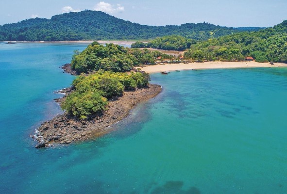 La biodiversidad marina es un aspecto fundamental de los tres pilares del desarrollo sostenible –económico, social y ambiental–, que mantiene el funcionamiento saludable del planeta La biodiversidad marina es un aspecto fundamental de los tres pilares del desarrollo sostenible –económico, social y ambiental–, que mantiene el funcionamiento saludable del planeta