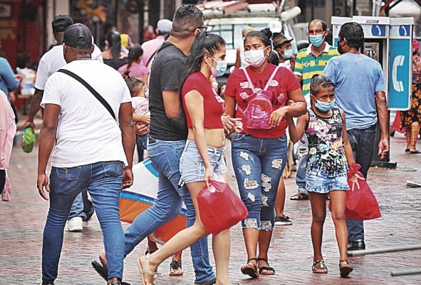 La ocupación favoreció a los hombres con 8,7% en comparación con las mujeres que solo llegaron a 4,4%. La ocupación favoreció a los hombres con 8,7% en comparación con las mujeres que solo llegaron a 4,4%.
