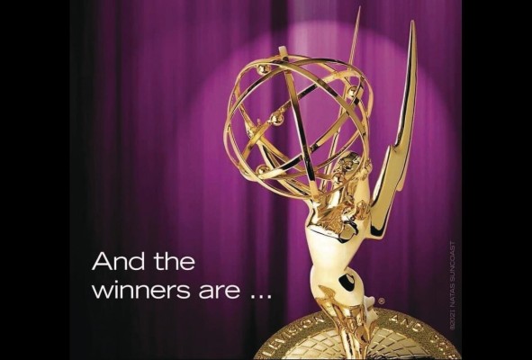 El Emmy fue otorgado en categoría composición/ arreglo musical El Emmy fue otorgado en categoría composición/ arreglo musical
