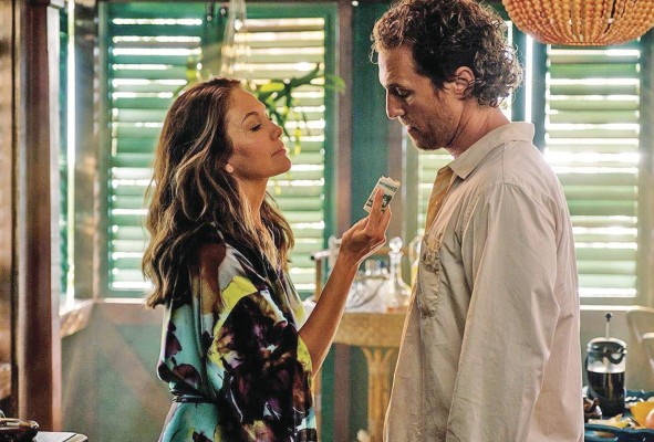 Serenity El misterioso pasado de Baker Dill (Matthew McConaughey), un capitán de un barco pesquero que vive en una pequeña isla del Caribe, vuelve para atormentarle, atrapándolo en una nueva realidad que podría no ser lo que parece. Su vida tranquila desaparece cuando aparece su ex mujer Karen (Anne Hathaway) pidiéndole ayuda para ella y su hijo en común. Serenity El misterioso pasado de Baker Dill (Matthew McConaughey), un capitán de un barco pesquero que vive en una pequeña isla del Caribe, vuelve para atormentarle, atrapándolo en una nueva realidad que podría no ser lo que parece. Su vida tranquila desaparece cuando aparece su ex mujer Karen (Anne Hathaway) pidiéndole ayuda para ella y su hijo en común.