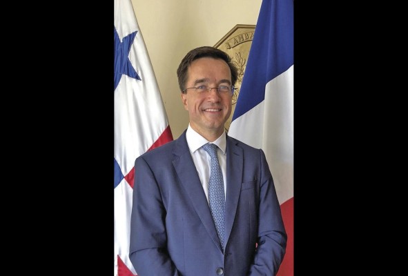 Arnaud de Sury, embajador de Francia en Panamá Arnaud de Sury, embajador de Francia en Panamá
