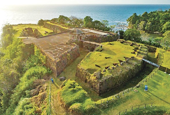 Fuerte de San Lorenzo, en la provincia de Colón Fuerte de San Lorenzo, en la provincia de Colón