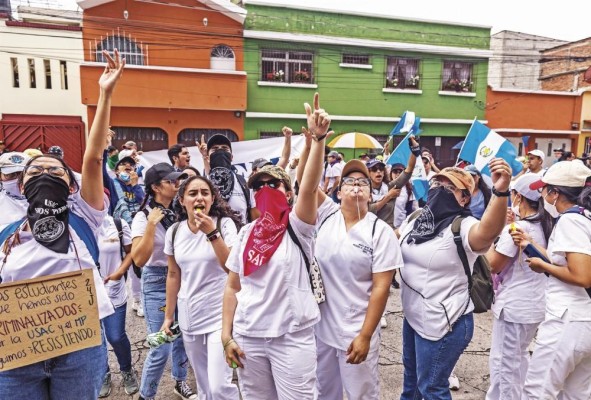 Grupo de observadores de la Unión Europea, llegan a Guatemala para las elecciones del 20 de agosto. Grupo de observadores de la Unión Europea, llegan a Guatemala para las elecciones del 20 de agosto.