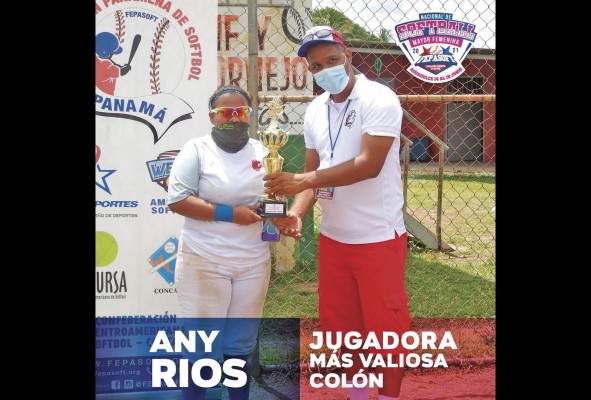 Softbol femenino de Colón rememora frase: 'Cuna de campeones' Softbol femenino de Colón rememora frase: 'Cuna de campeones'